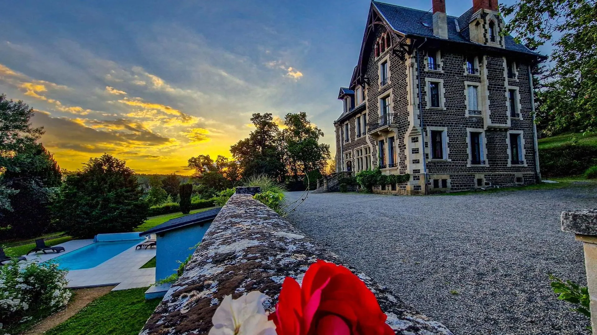 Hotel Manoir Des Reves Sauvages Parentignat