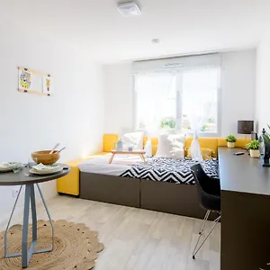 https://residence-sweetly-alexandrin.midi-pyreneeshotels.com