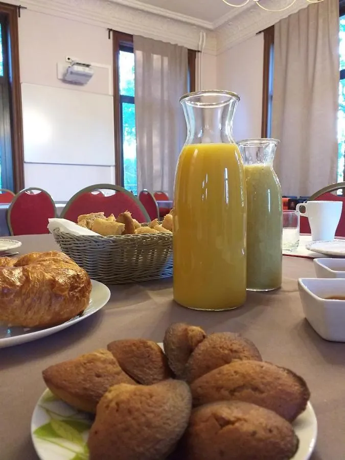 *** Hotel Manoir Des Reves Sauvages Frankreich